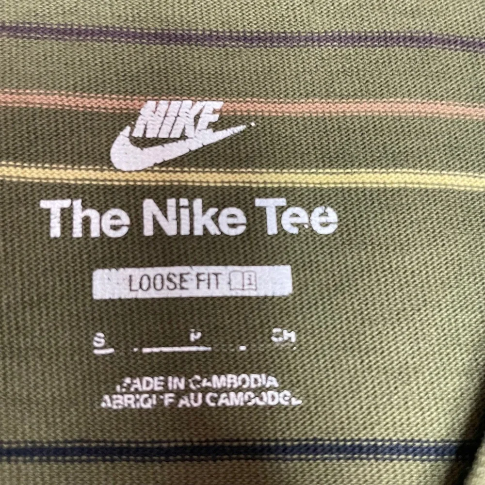 The Nike Tee Mens Striped T-Shirt Olive Green Loose Fit Embroidered Logo S Retro